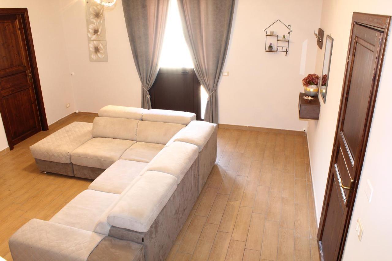 Villa Marchele Carini Luaran gambar
