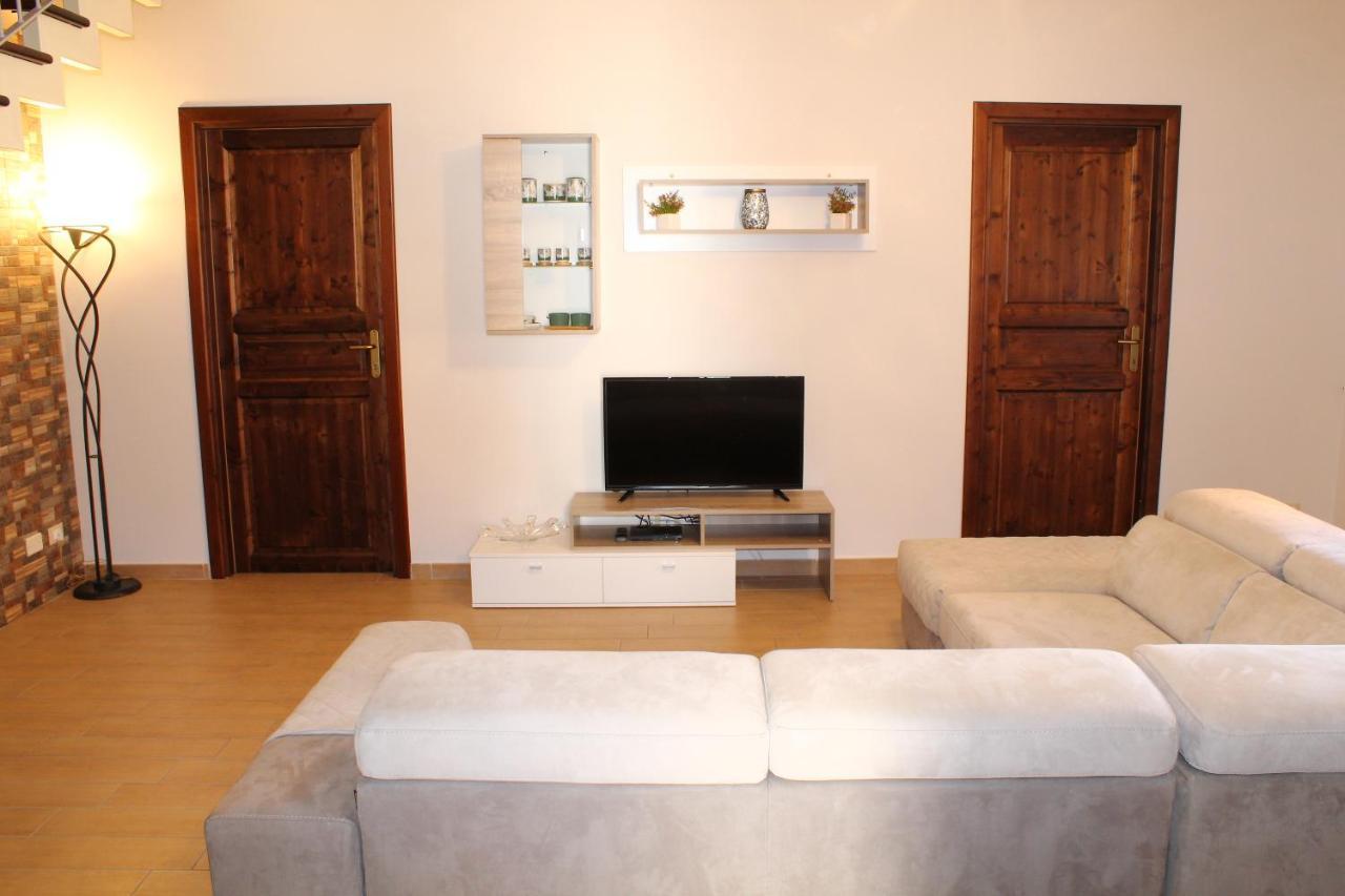 Villa Marchele Carini Luaran gambar
